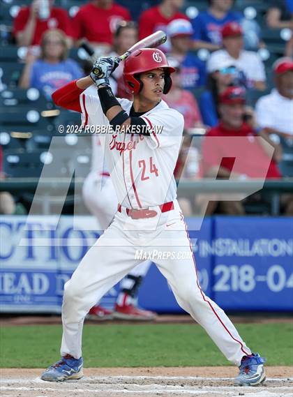 Thumbnail 2 in Grapevine vs. Rouse (UIL 5A Baseball Semifinal) photogallery.