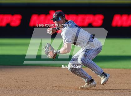 Thumbnail 2 in Grapevine vs. Rouse (UIL 5A Baseball Semifinal) photogallery.