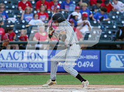 Thumbnail 3 in Grapevine vs. Rouse (UIL 5A Baseball Semifinal) photogallery.