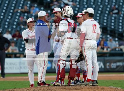 Thumbnail 1 in Grapevine vs. Rouse (UIL 5A Baseball Semifinal) photogallery.