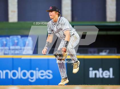 Thumbnail 3 in Grapevine vs. Rouse (UIL 5A Baseball Semifinal) photogallery.