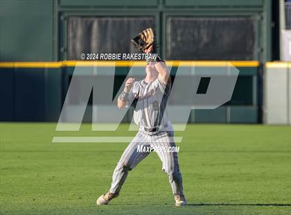 Thumbnail 2 in Grapevine vs. Rouse (UIL 5A Baseball Semifinal) photogallery.