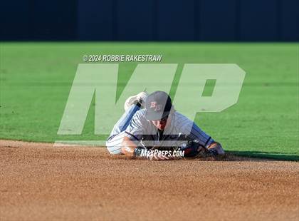 Thumbnail 1 in Grapevine vs. Rouse (UIL 5A Baseball Semifinal) photogallery.