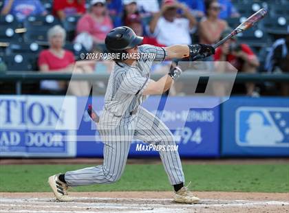Thumbnail 2 in Grapevine vs. Rouse (UIL 5A Baseball Semifinal) photogallery.