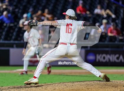 Thumbnail 1 in Grapevine vs. Rouse (UIL 5A Baseball Semifinal) photogallery.
