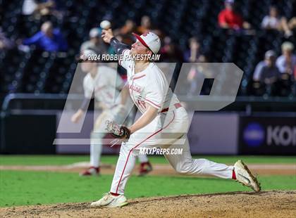 Thumbnail 2 in Grapevine vs. Rouse (UIL 5A Baseball Semifinal) photogallery.
