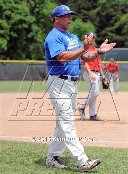 Thumbnail 3 in Runnels vs Riverside (LHSAA 2A Quarterfinal Playoff) photogallery.
