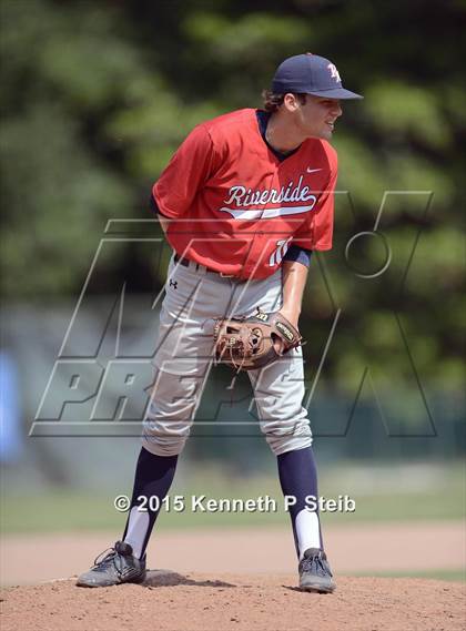 Thumbnail 3 in Runnels vs Riverside (LHSAA 2A Quarterfinal Playoff) photogallery.