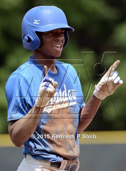 Thumbnail 3 in Runnels vs Riverside (LHSAA 2A Quarterfinal Playoff) photogallery.