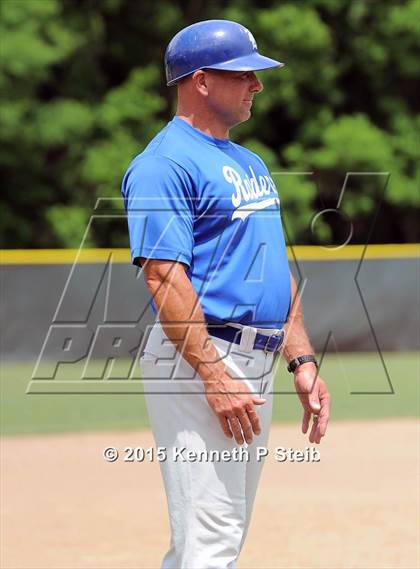 Thumbnail 2 in Runnels vs Riverside (LHSAA 2A Quarterfinal Playoff) photogallery.