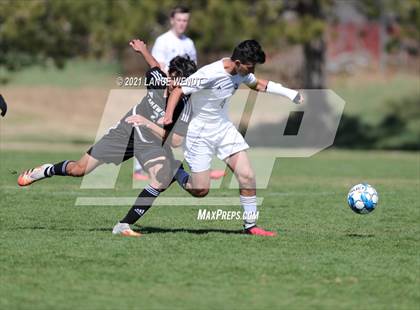 Thumbnail 3 in Pomona @ Lakewood photogallery.