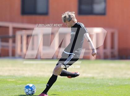 Thumbnail 2 in Pomona @ Lakewood photogallery.
