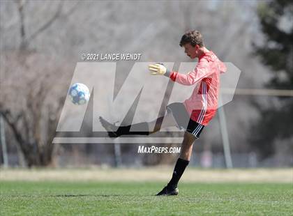 Thumbnail 3 in Pomona @ Lakewood photogallery.