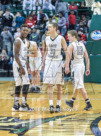 Thumbnail 2 in Wayne @ Lakota East (OHSAA Southwest Sectional Playoff) photogallery.