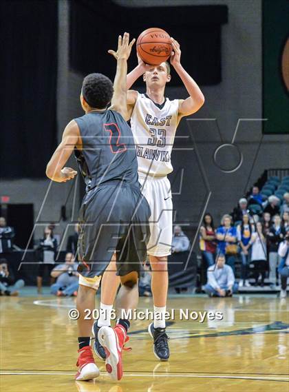 Thumbnail 2 in Wayne @ Lakota East (OHSAA Southwest Sectional Playoff) photogallery.