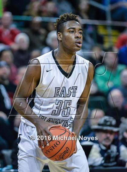 Thumbnail 2 in Wayne @ Lakota East (OHSAA Southwest Sectional Playoff) photogallery.