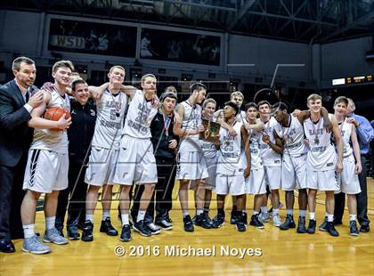 Thumbnail 1 in Wayne @ Lakota East (OHSAA Southwest Sectional Playoff) photogallery.
