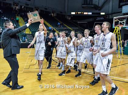 Thumbnail 2 in Wayne @ Lakota East (OHSAA Southwest Sectional Playoff) photogallery.
