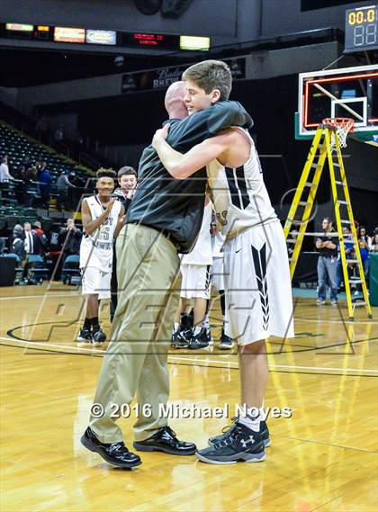 Thumbnail 1 in Wayne @ Lakota East (OHSAA Southwest Sectional Playoff) photogallery.
