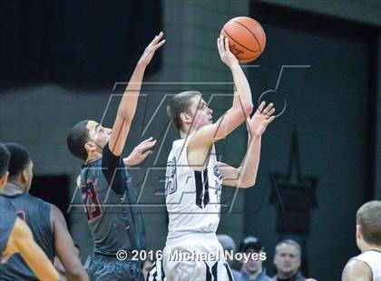 Thumbnail 2 in Wayne @ Lakota East (OHSAA Southwest Sectional Playoff) photogallery.
