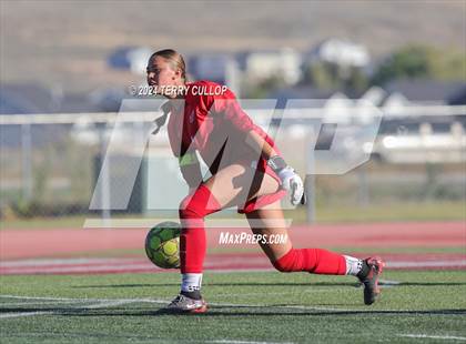 Thumbnail 2 in Spanish Fork @ Cedar Valley (UHSAA 5A Round 1) photogallery.