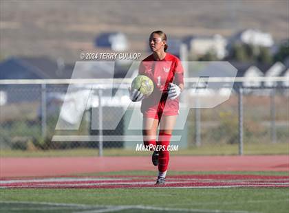 Thumbnail 3 in Spanish Fork @ Cedar Valley (UHSAA 5A Round 1) photogallery.