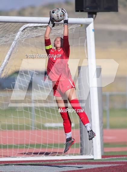 Thumbnail 3 in Spanish Fork @ Cedar Valley (UHSAA 5A Round 1) photogallery.