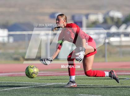 Thumbnail 3 in Spanish Fork @ Cedar Valley (UHSAA 5A Round 1) photogallery.
