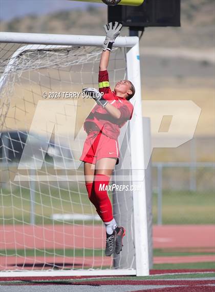 Thumbnail 3 in Spanish Fork @ Cedar Valley (UHSAA 5A Round 1) photogallery.