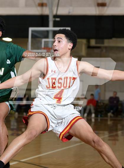 Thumbnail 1 in St. Patrick-St. Vincent vs. Jesuit (Father Kelly Tribute) photogallery.