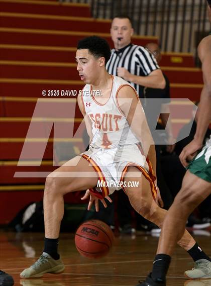 Thumbnail 1 in St. Patrick-St. Vincent vs. Jesuit (Father Kelly Tribute) photogallery.