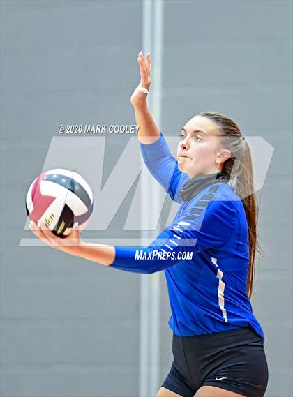 Thumbnail 3 in Robinson @ Lorena photogallery.