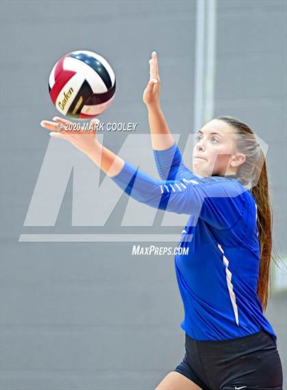 Thumbnail 1 in Robinson @ Lorena photogallery.