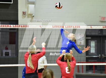 Thumbnail 1 in Robinson @ Lorena photogallery.