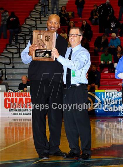 Thumbnail 1 in Mission Prep vs. Rolling Hills Prep (CIF D5 SoCal Regional Final) photogallery.