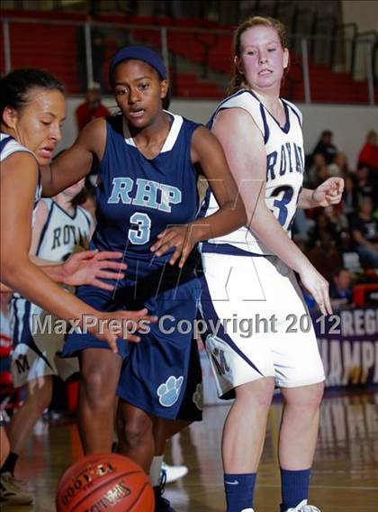 Thumbnail 2 in Mission Prep vs. Rolling Hills Prep (CIF D5 SoCal Regional Final) photogallery.
