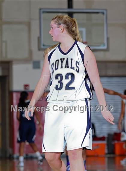 Thumbnail 3 in Mission Prep vs. Rolling Hills Prep (CIF D5 SoCal Regional Final) photogallery.