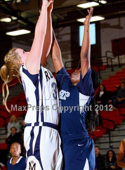 Thumbnail 3 in Mission Prep vs. Rolling Hills Prep (CIF D5 SoCal Regional Final) photogallery.
