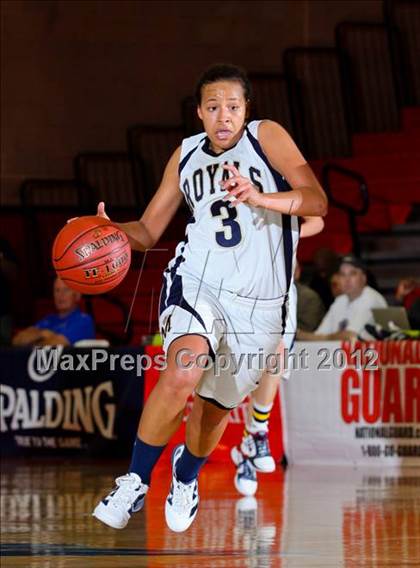 Thumbnail 2 in Mission Prep vs. Rolling Hills Prep (CIF D5 SoCal Regional Final) photogallery.