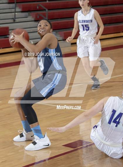 Thumbnail 3 in Nicolet @ Ellsworth photogallery.