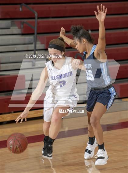 Thumbnail 2 in Nicolet @ Ellsworth photogallery.