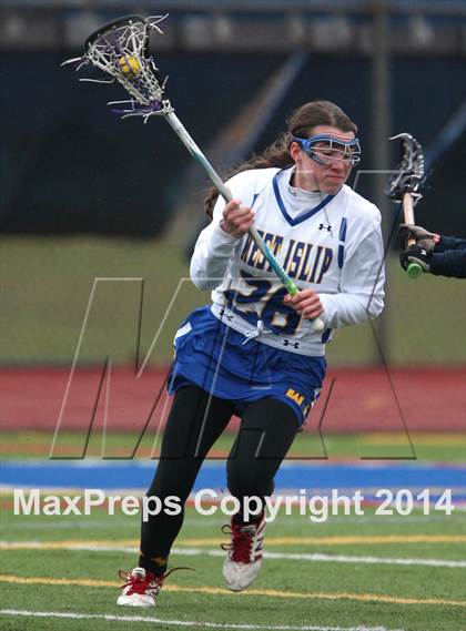 Thumbnail 2 in West Babylon @ West Islip photogallery.