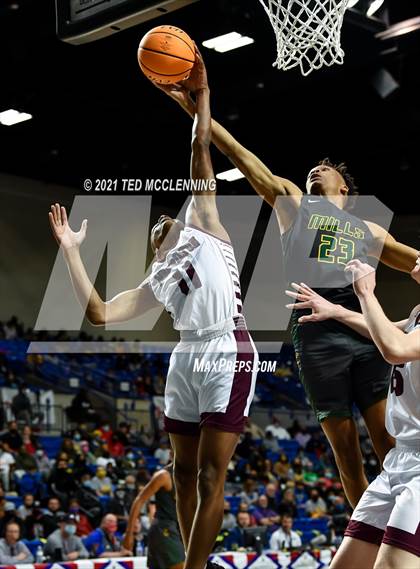 Thumbnail 3 in Morrilton vs. Mills University Studies (AAA 4A Final) photogallery.