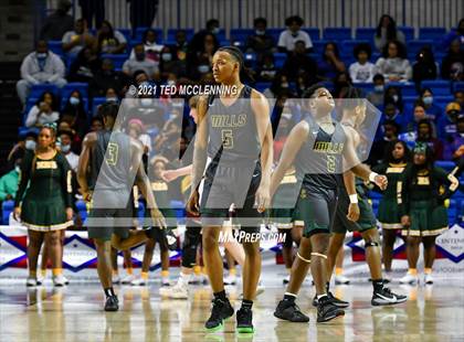 Thumbnail 1 in Morrilton vs. Mills University Studies (AAA 4A Final) photogallery.