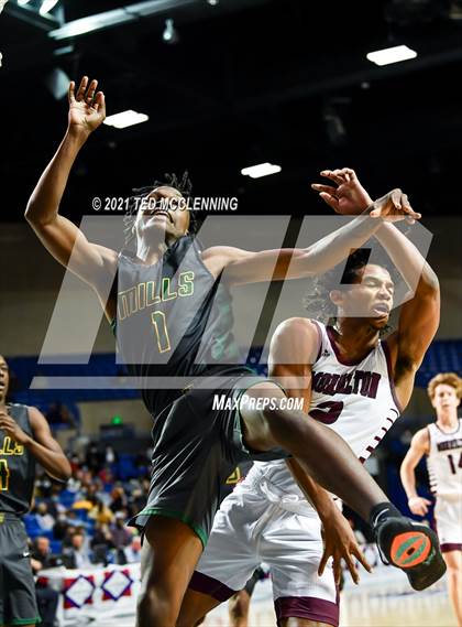 Thumbnail 3 in Morrilton vs. Mills University Studies (AAA 4A Final) photogallery.
