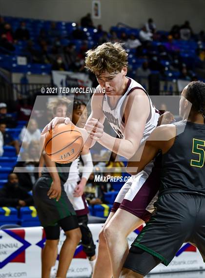 Thumbnail 3 in Morrilton vs. Mills University Studies (AAA 4A Final) photogallery.