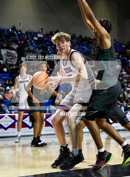 Thumbnail 2 in Morrilton vs. Mills University Studies (AAA 4A Final) photogallery.