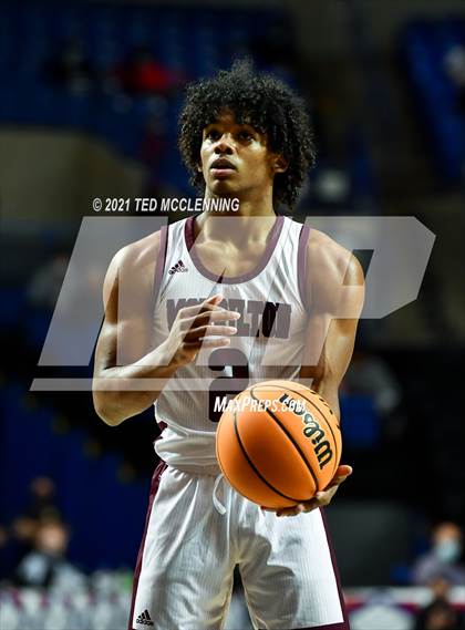Thumbnail 1 in Morrilton vs. Mills University Studies (AAA 4A Final) photogallery.