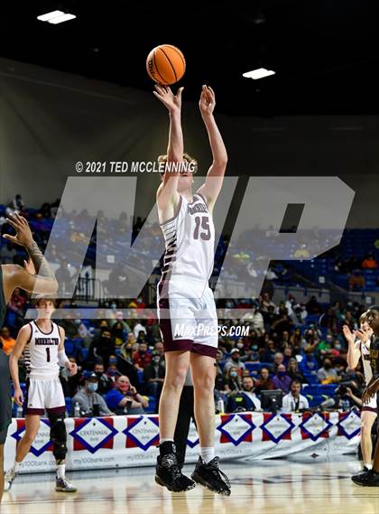 Thumbnail 1 in Morrilton vs. Mills University Studies (AAA 4A Final) photogallery.