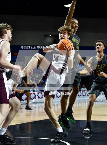 Thumbnail 3 in Morrilton vs. Mills University Studies (AAA 4A Final) photogallery.